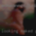 Looking naked girls